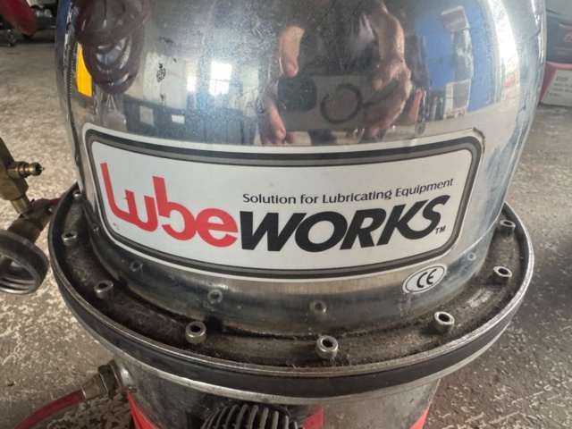 1405965-5 Bromsluftare / Bromsavluftare Lubeworks
