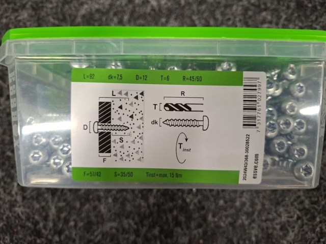 1554644-7 400 pcs Concrete screw 7.5x92mm, Essve