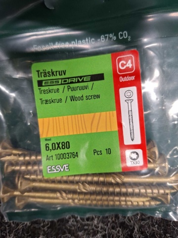 1554657-8 Träskruv 6.0x80mm, Essve