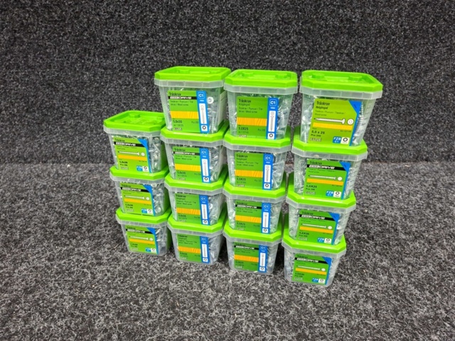 1554658-1 15 pcs Packs Wood Screws 5.0x30, 5.0x35 & 5.0x25mm, Essve