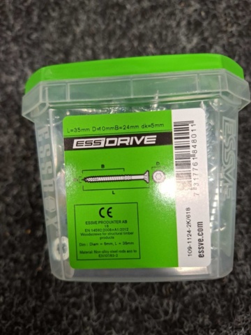 1554658-13 15 pcs Packs Wood Screws 5.0x30, 5.0x35 & 5.0x25mm, Essve