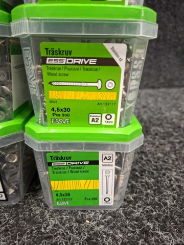 1554659-10 16 pcs Packs Wood Screws, Essve