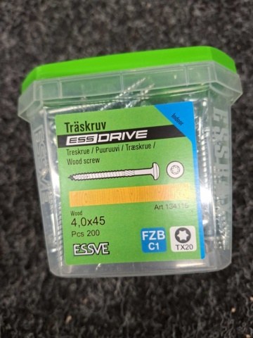 1554660-4 16 pcs Packs Wood Screw 4.0x45mm, Essve