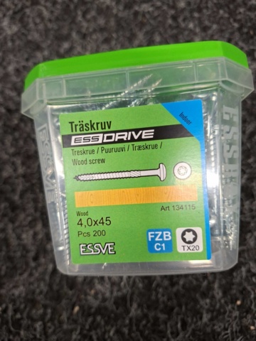 1554660-5 16 pcs Packs Wood Screw 4.0x45mm, Essve