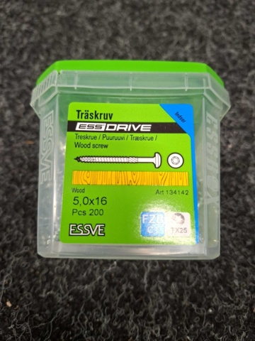 1554661-10 15 pcs Packs Wood Screws, Essve