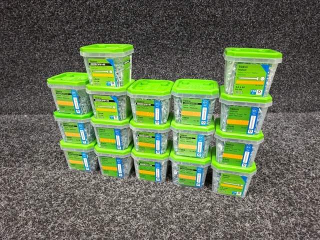 1554662-1 17 pcs Packs Wood Screws, Essve