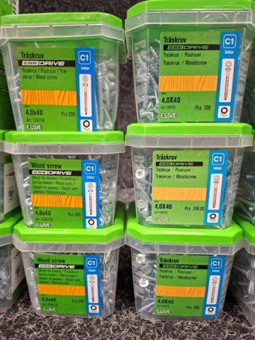 1554662-4 17 pcs Packs Wood Screws, Essve