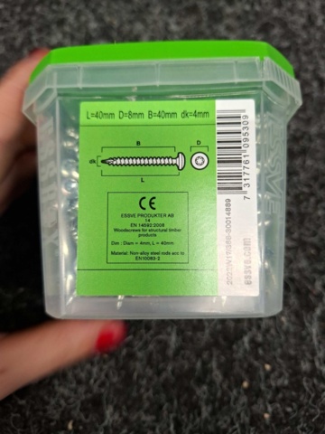 1554662-17 17 pcs Packs Wood Screws, Essve