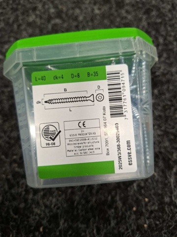 1554662-20 17 pcs Packs Wood Screws, Essve