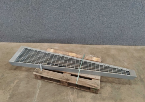 Grating steps (tapered)