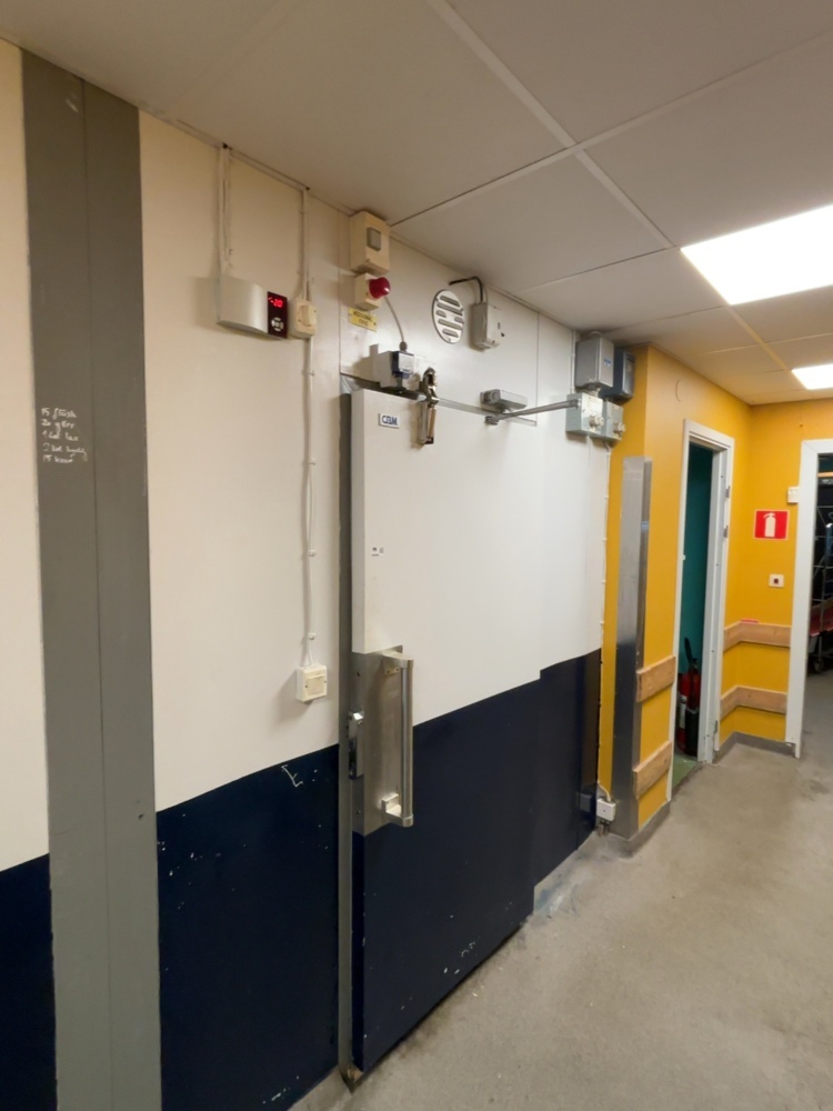 1548906-1 Cold room with accessories - CBM
