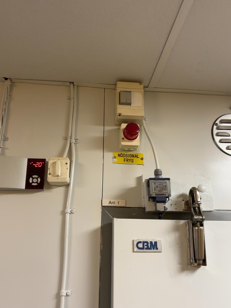 1548906-2 Cold room with accessories - CBM