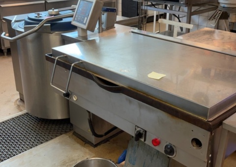 Grill table