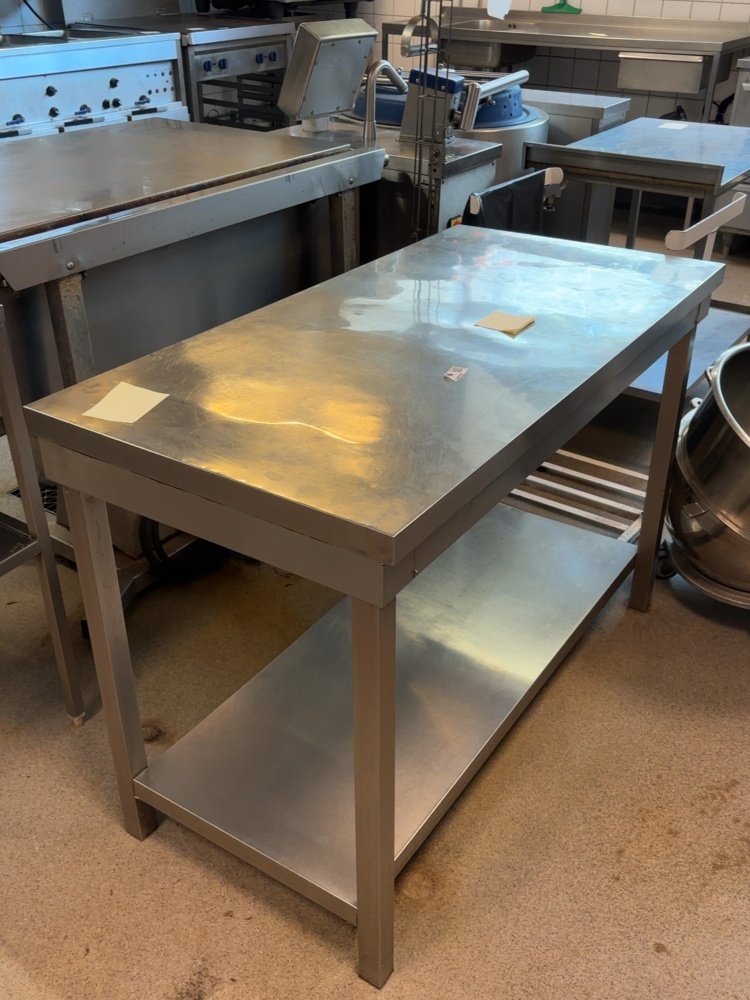 1548924-2 Workbenches 2 pcs