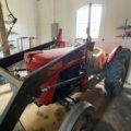1531244-4 Massey Ferguson 30 Diesel 1964 med frontlastare och pallgafflar – Fungerar