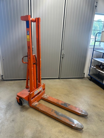 1554425-1 Stacker Kentruck HL 1500