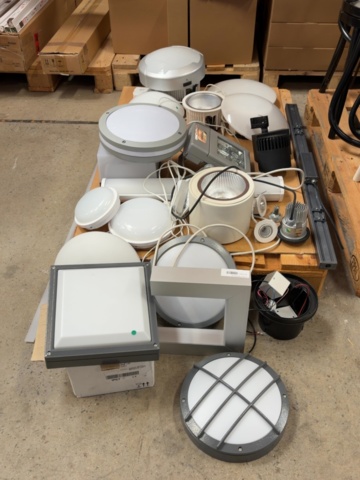 1531251-4 Large selection of LED fixtures and lighting – ArcLuce, ArmaturExpo, C-Luce and others.