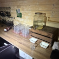 1516185-3 Glassware, cutlery and guest pager system