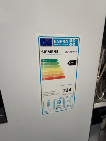1516193-4 Frysskåp - Siemens GS36NBW30