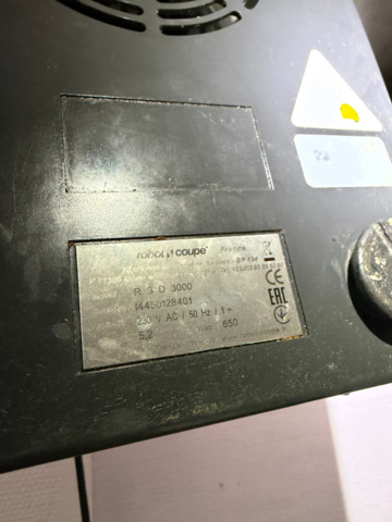 1516195-5 Stekbord, matberedare, vattenkokare och riskokare