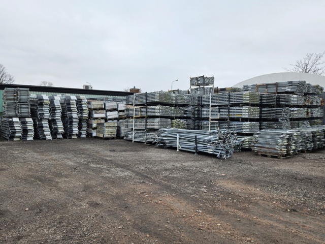 1368401-1 Scaffolding HAKI approx. 3,000 sq m