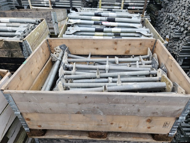 1368401-24 Scaffolding HAKI approx. 3,000 sq m