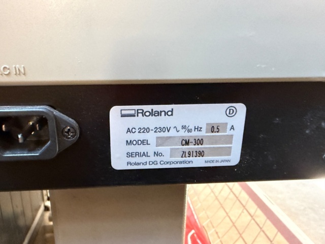 1516213-10 Cutting plotter - Roland CAMM-1 Pro CM-300