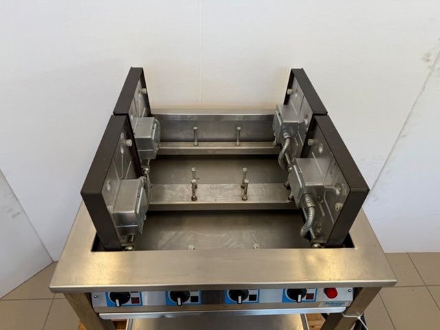 1352410-4 Fribergs restaurangspis FS 4090 2018