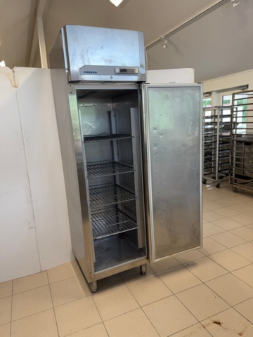 1352412-3 Porkka frysskåp