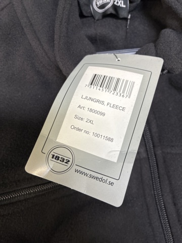 1555368-25 Assortment of work clothes etc.