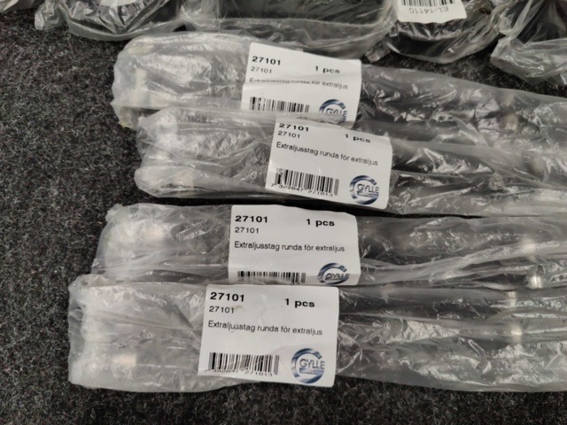 1555368-49 Assortment of work clothes etc.