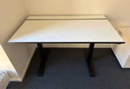 1555373 Elektriskt höj och sänkbara skrivbord, ståbord