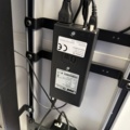 1555373-4 Elektriskt höj och sänkbara skrivbord, ståbord