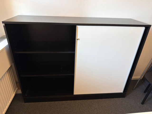 1555379-3 SA möbler förvaringsskåp, 2 st