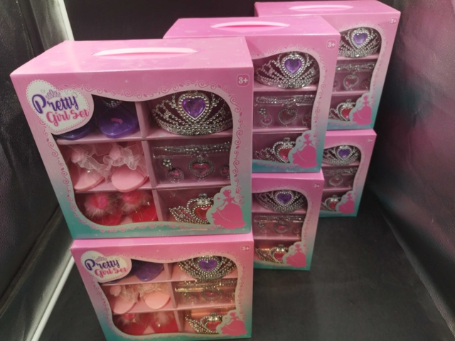 1537287-2 Prinsessetillbehör, 6 st - Pretty Girl Set, smycken och tiara