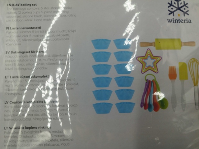 1537290-4 Baking set for children, 8 pcs - Winteria, 26 pieces, colorful utensils