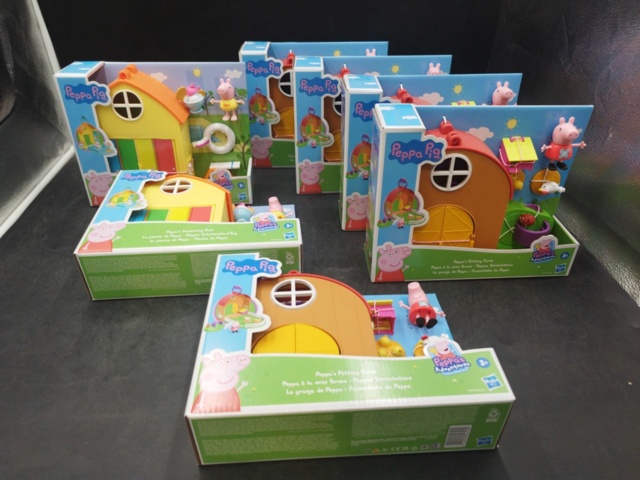 Lekset, 7 st - Hasbro, Peppa Pig, bondgård och pool