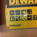 1462160-2 Vinkelslip Dewalt DWE4236