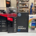 1531255-1 Nya Samsung Galaxy S7, Galaxy Gio och 2 st Jawbone ICON