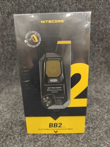 1555251-2 Elektronisk Dammblåsare Nitecore BB2 + 5 st Filter