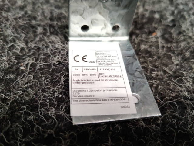 1557273-7 Ca 170 st Vinkelbeslag 60x60x40x2.5mm, Prof