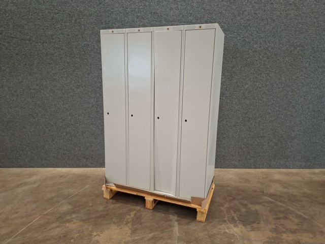 1557305-2 1 st Klädskåp CLASSIC 4 sektioner, 1740x1200x550 mm, grå