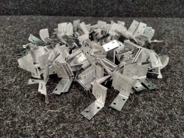1557290-3 Sortiment med Vinkelbeslag 40x40x20x2mm, Prof