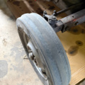 1531244-20 Massey Ferguson 30 Diesel 1964 med frontlastare och pallgafflar – Fungerar