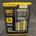 1557351-2 Batteriladdare Nitecore UMS2 & Extra batterier