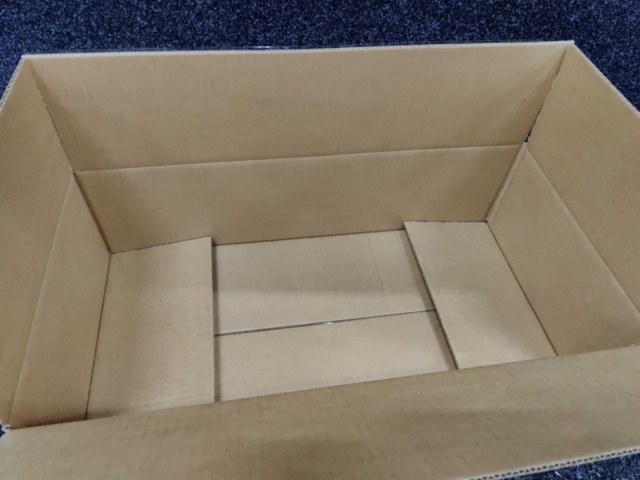 1557405-9 Parti om 7250 st Kartonger Enlagers 610x310x165 mm