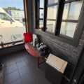 1516412-1 Sofa, coffee table, coffee maker, etc.