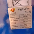 1557318-9 Scissor lift truck 1500 kg