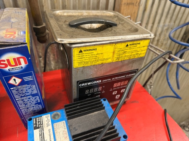 1516423-7 Workshop equipment with accessories