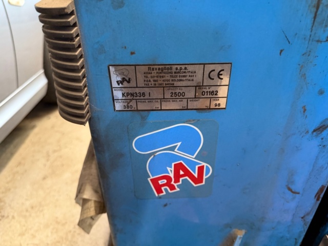 1516422-9 2-pillar lift - Ravaglioli KPN336 (Repair item)